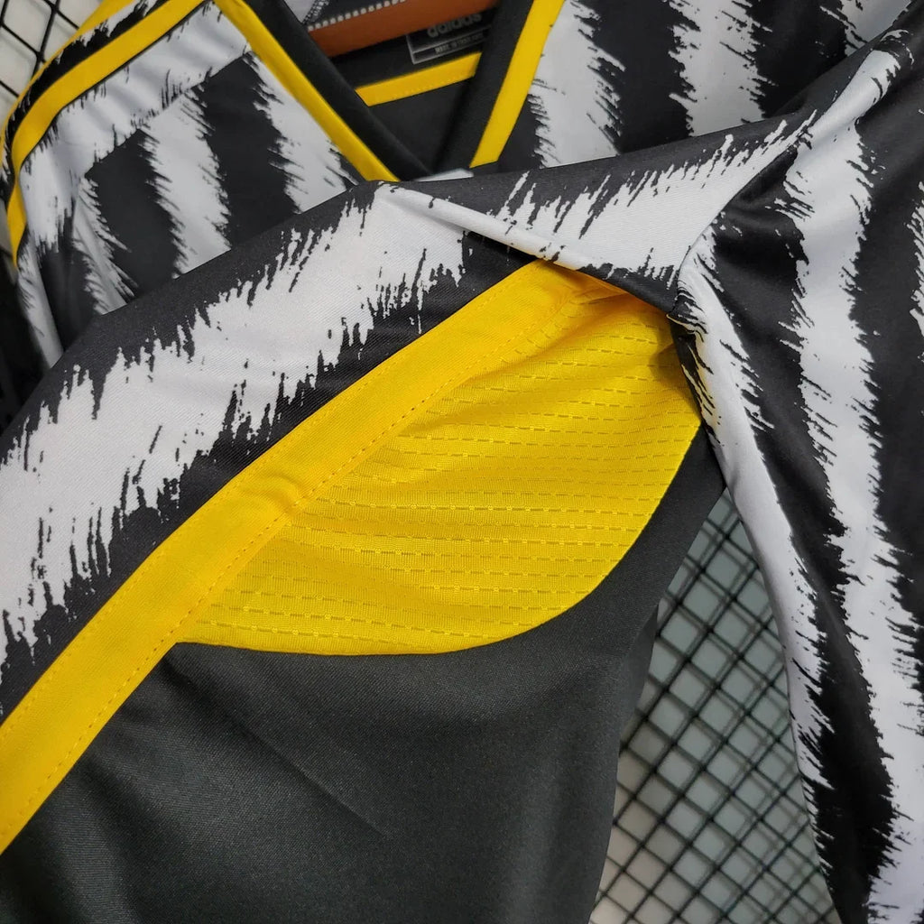 Juventus 2023/2024 Home Long Sleeve Jersey