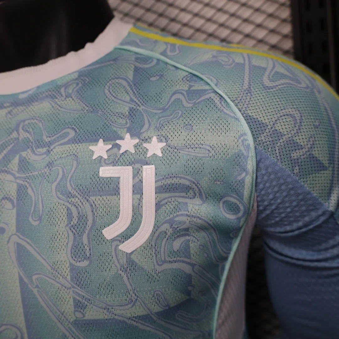 Juventus 2025/2026 Away Long Sleeve Jersey