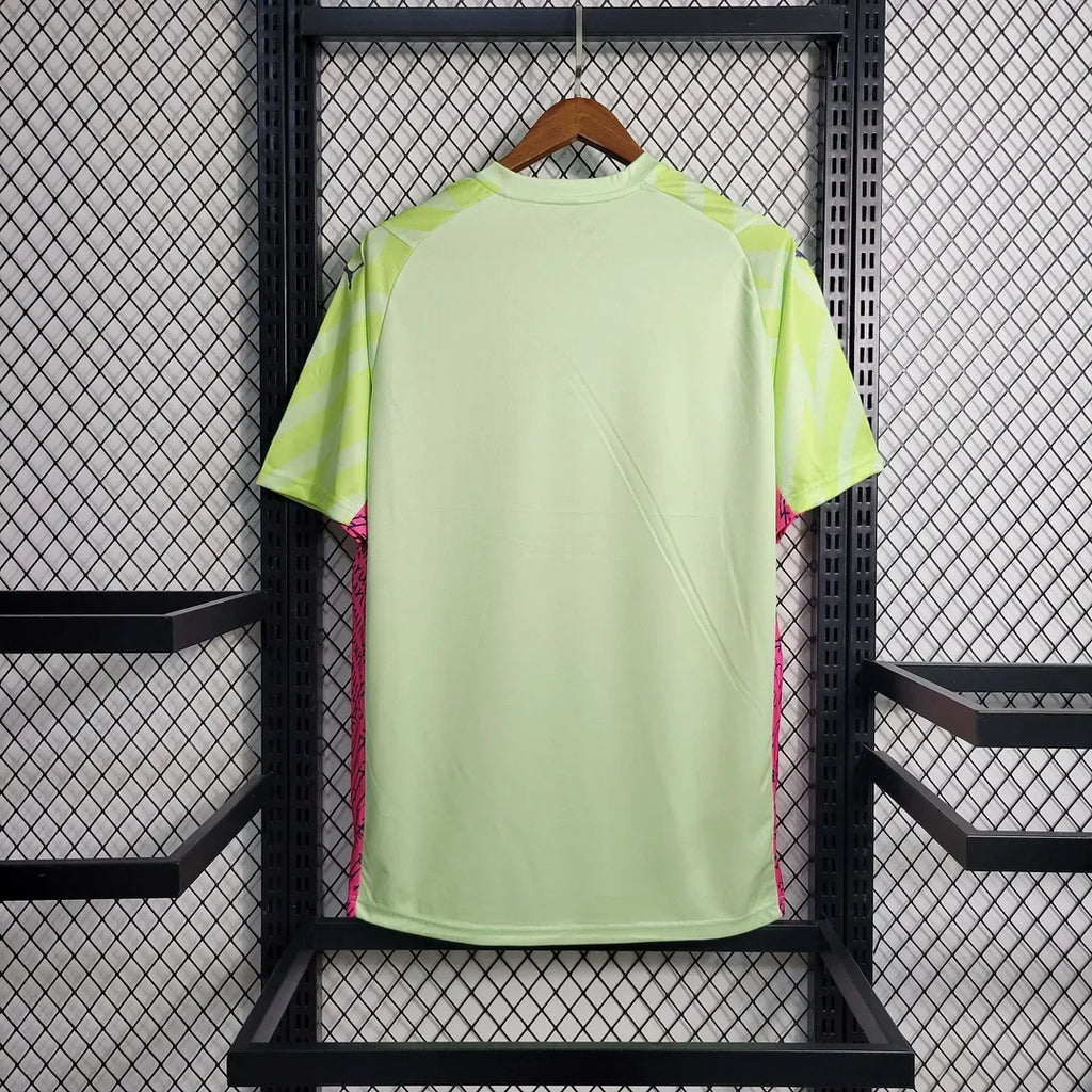Manchester City 2023/2024 Goalkeeper Jersey