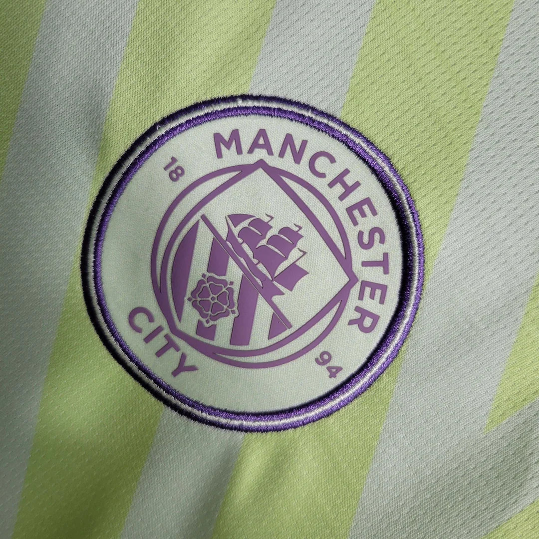 Manchester City 2023/2024 Goalkeeper Jersey