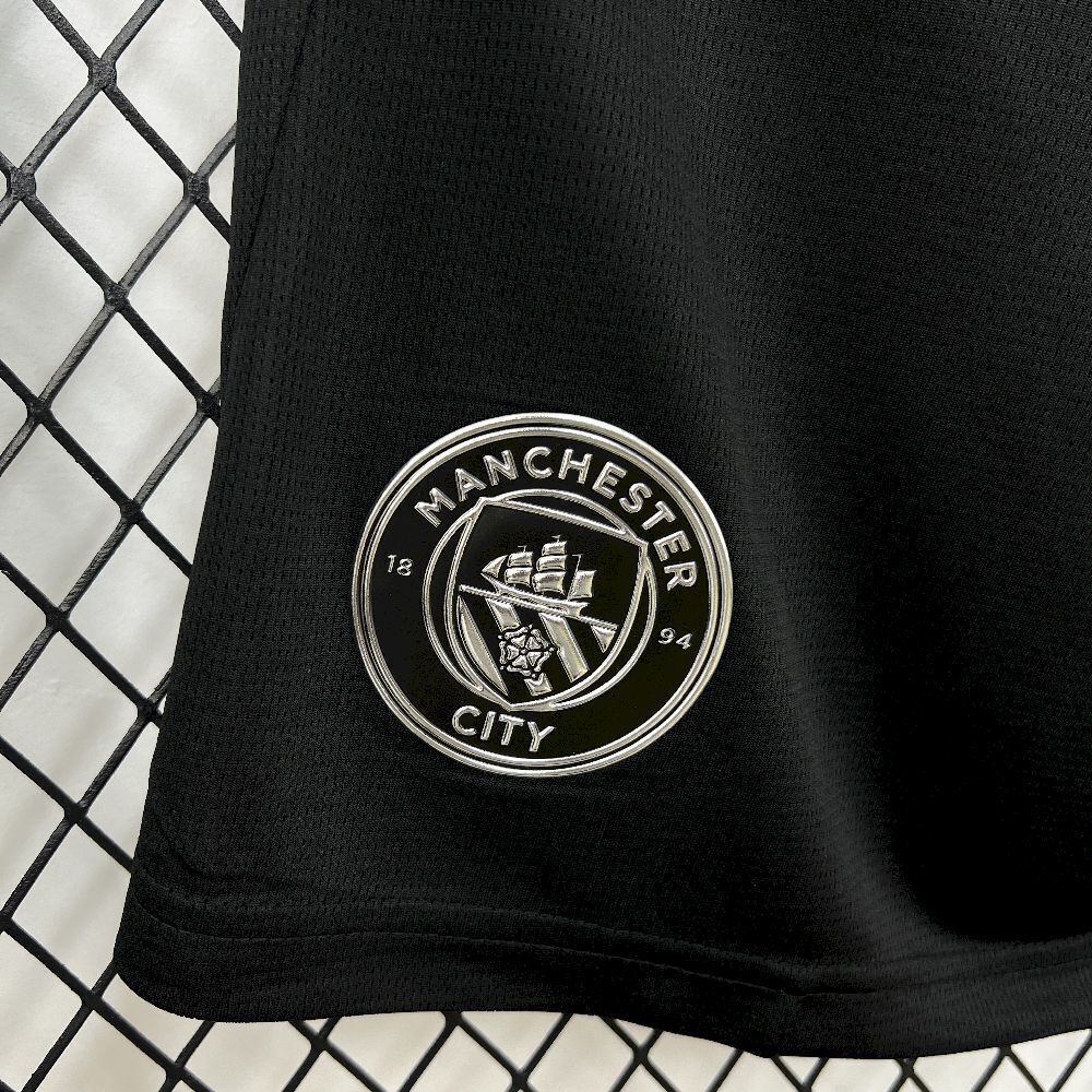 Manchester City 2025/2026 Away Shorts