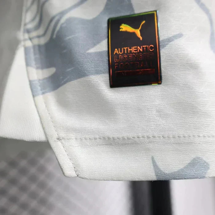 Manchester City Dragon's Year Limited Jersey