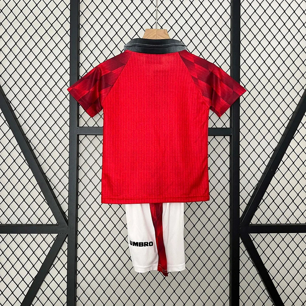 Manchester United 1996/1998 Home Retro Jersey Kids Size