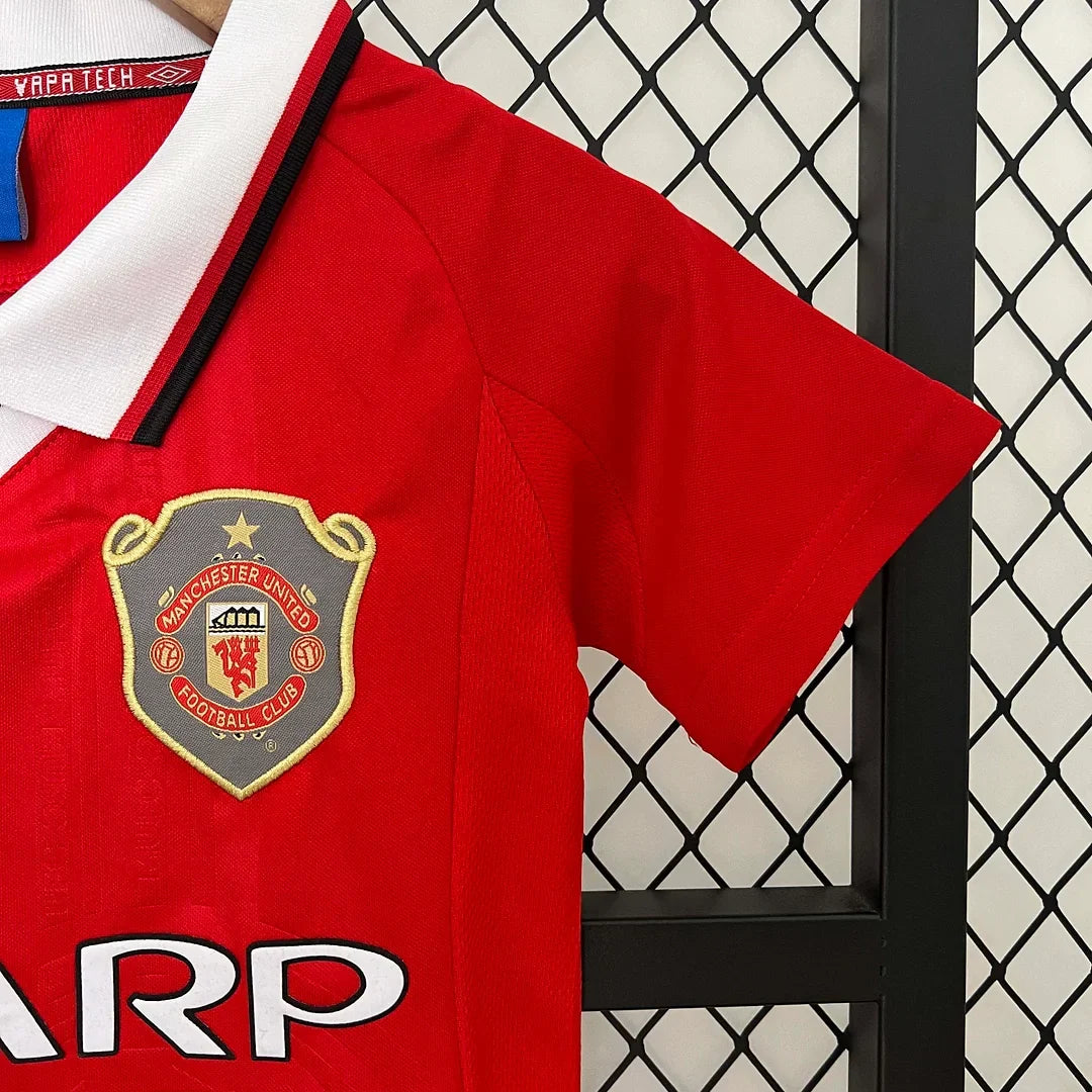 Manchester United 1999/2000 European Home Retro Jersey Kids Size