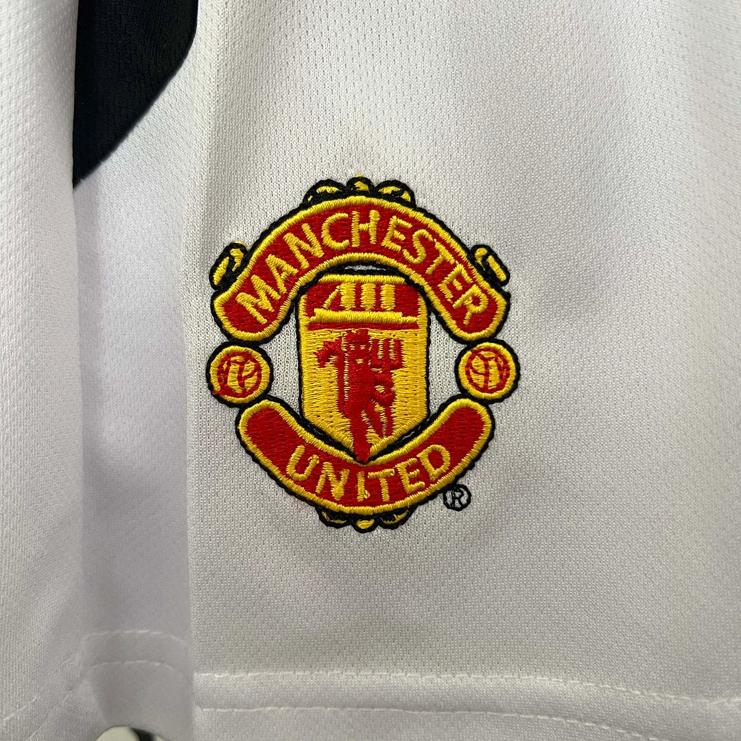 Manchester United 2002/2004 Home Retro Jersey Kids Size