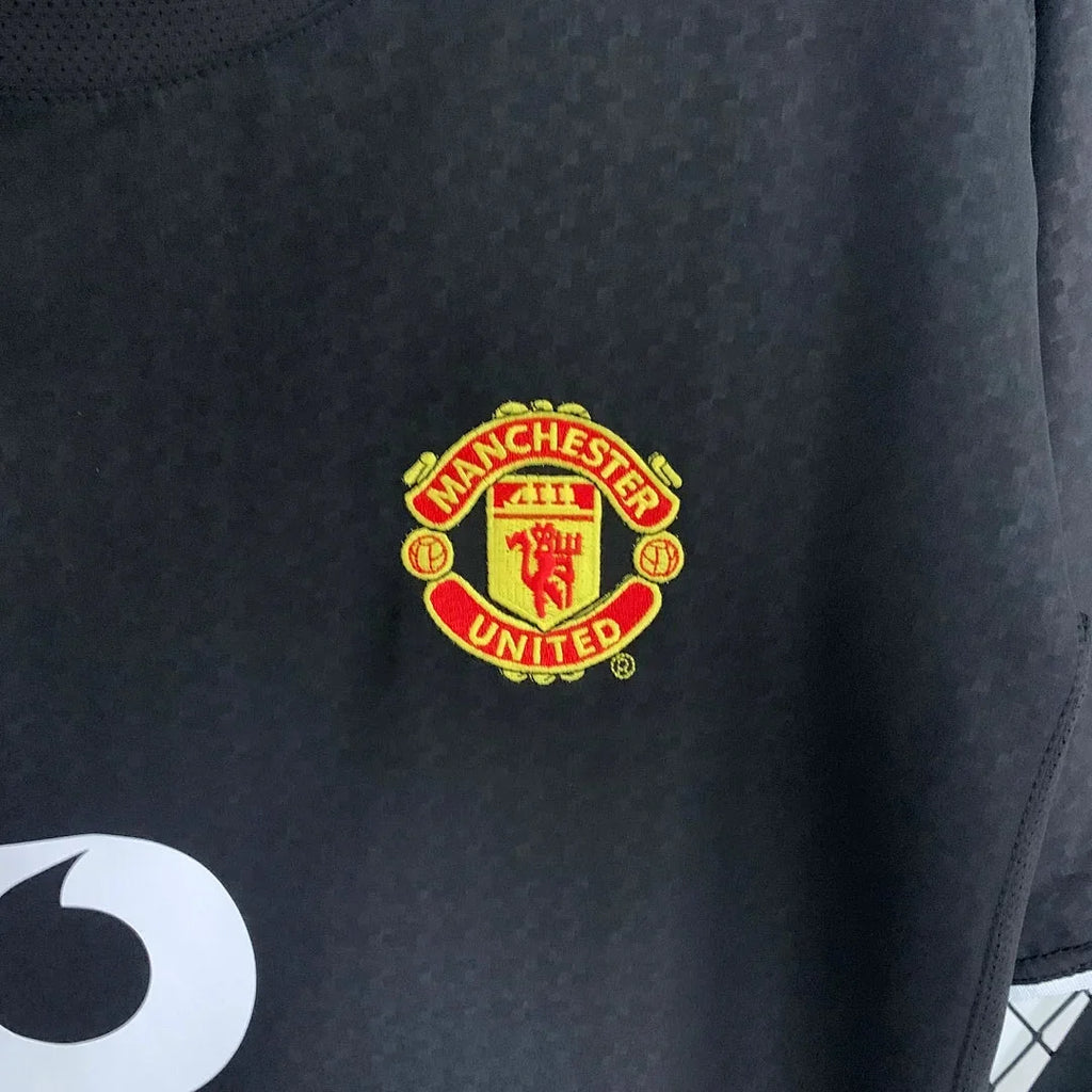 Manchester United 2003/2004 Away Retro Jersey