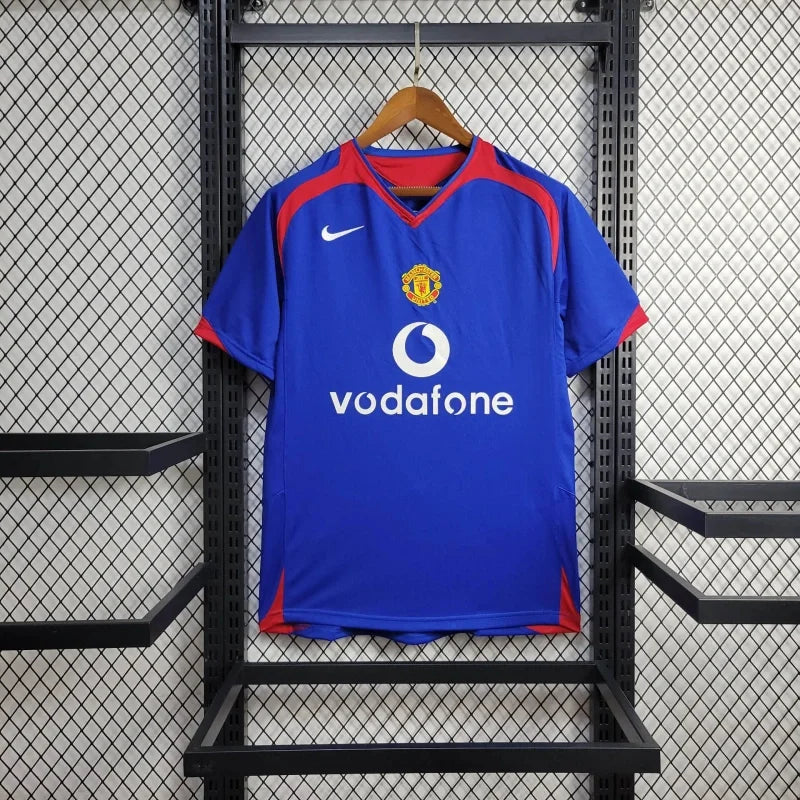 Manchester United 2005/2006 Away Retro Jersey