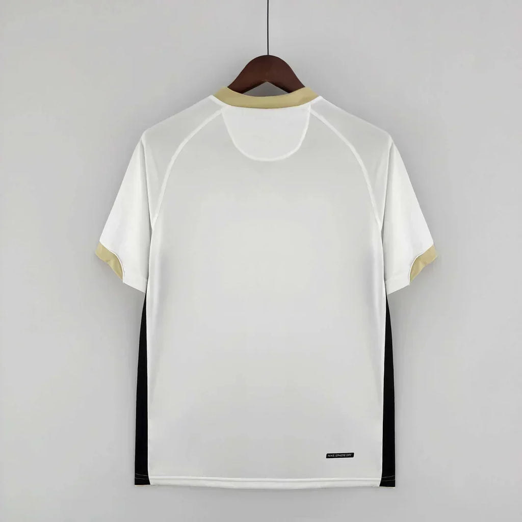 Manchester United 2006/2007 Away Retro Jersey