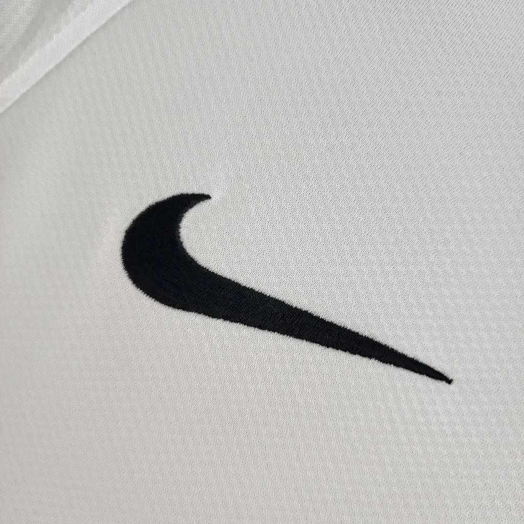 Manchester United 2006/2007 Away Retro Jersey