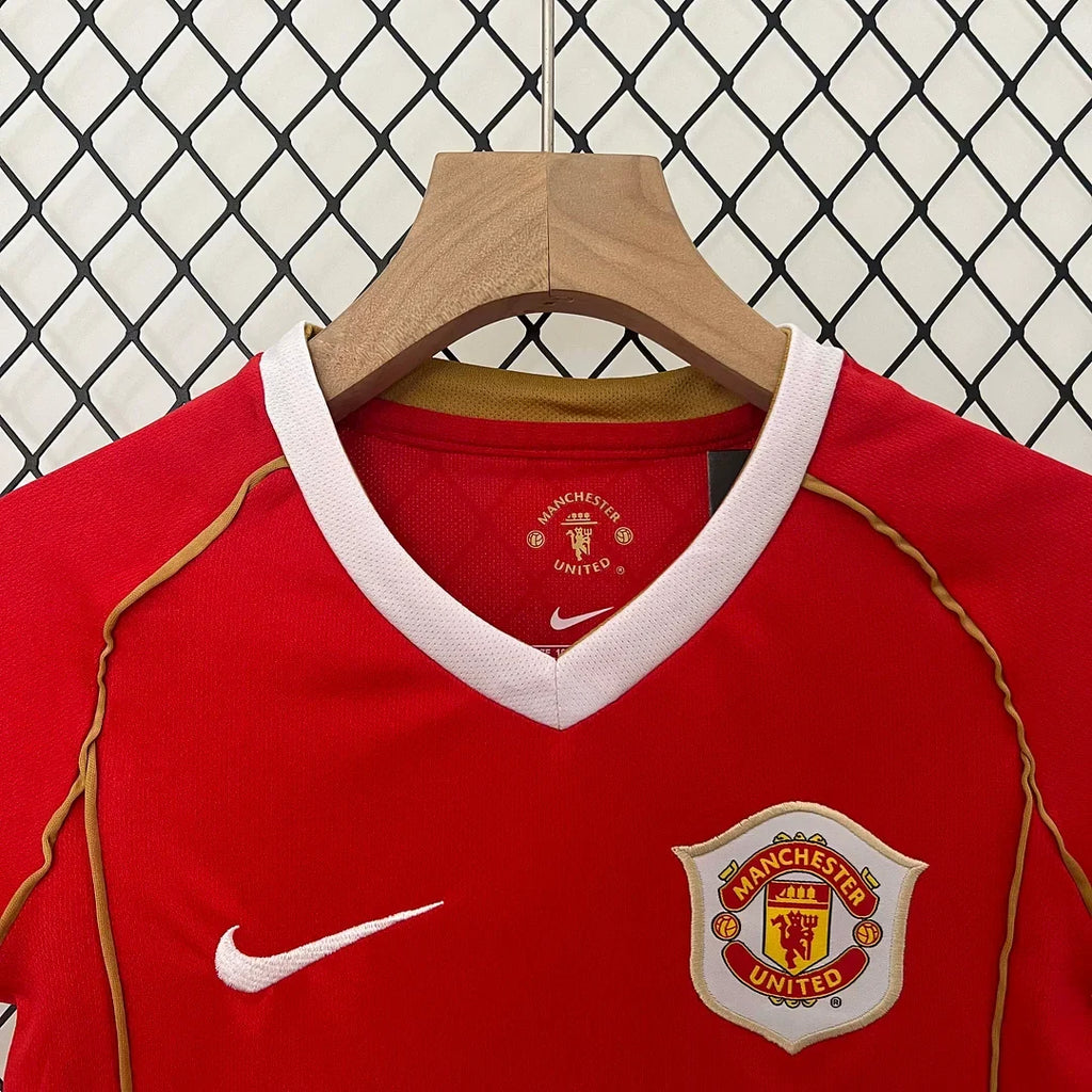 Manchester United 2006/2007 Home Jersey Kids Size