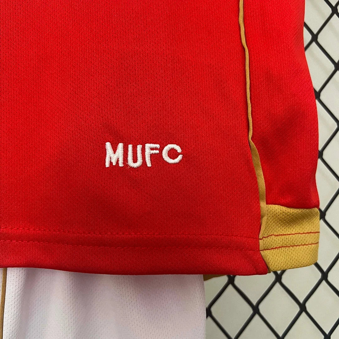 Manchester United 2006/2007 Home Jersey Kids Size