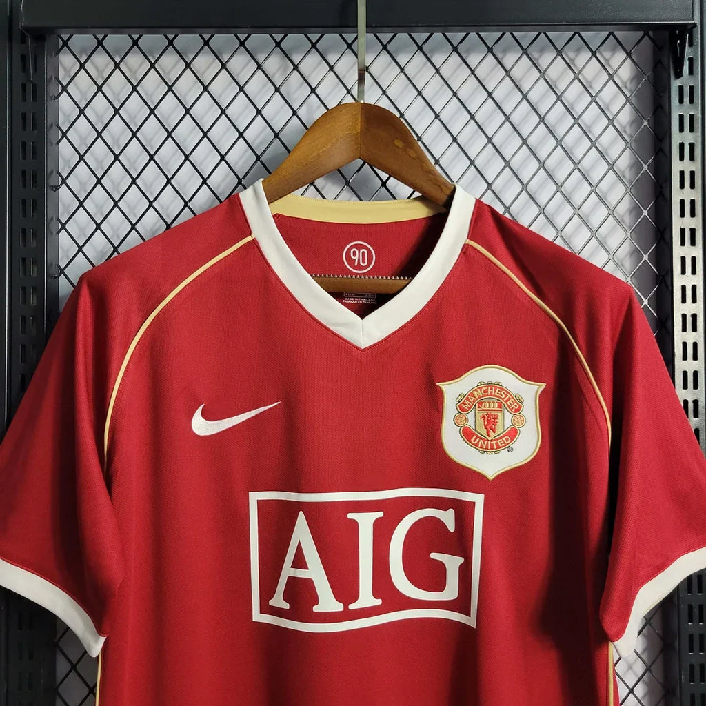 Manchester United 2006/2007 Home Retro Jersey