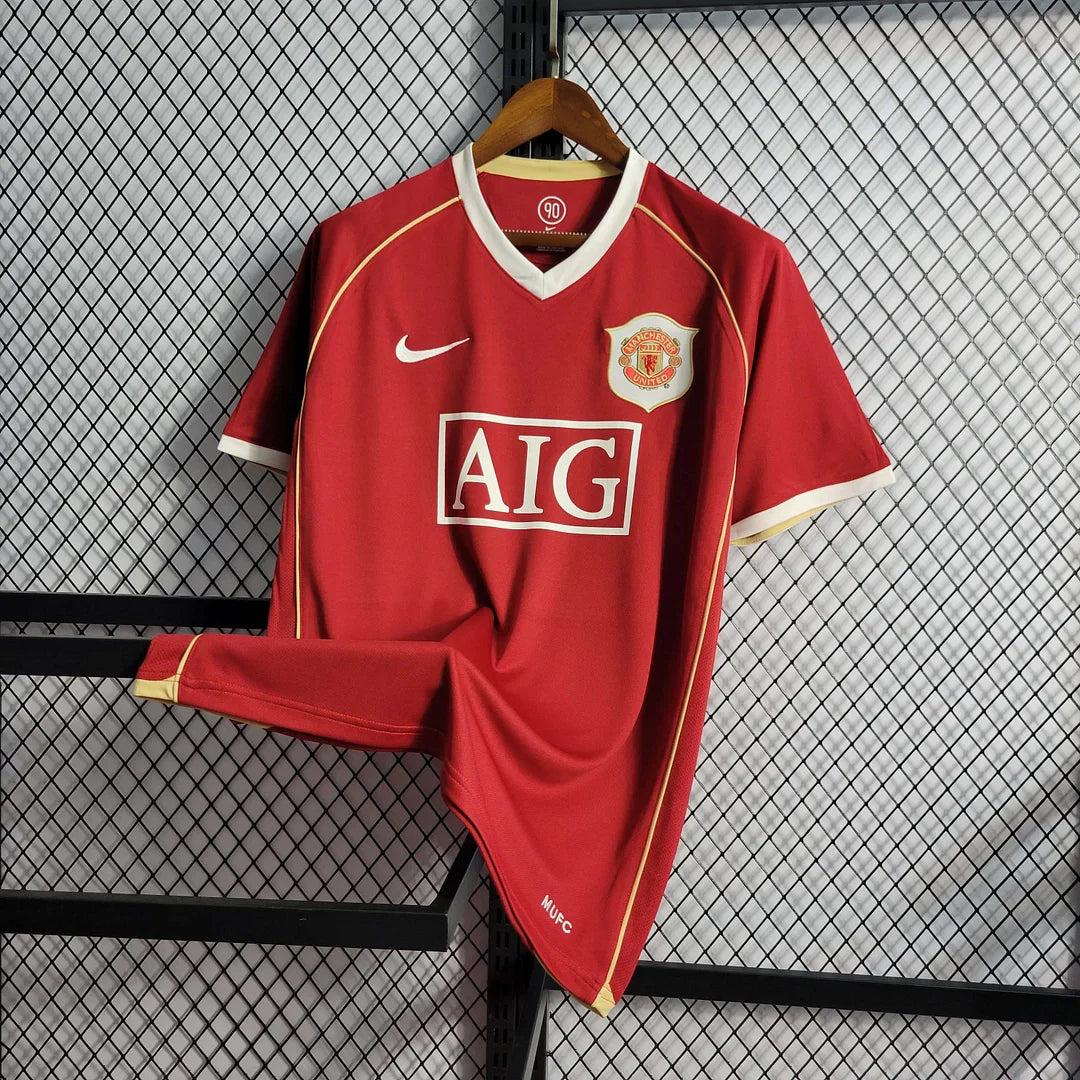 Manchester United 2006/2007 Home Retro Jersey