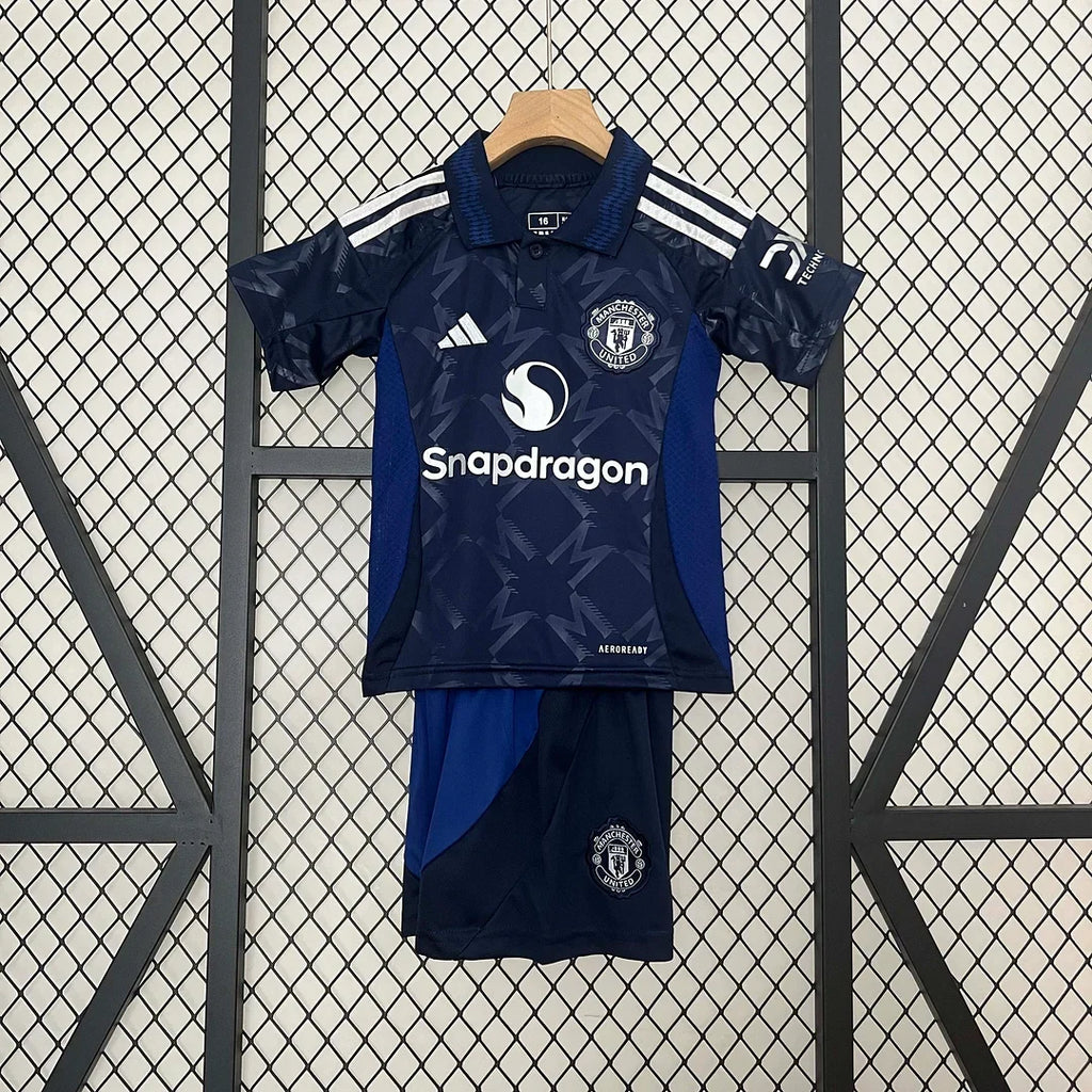 Manchester United 2024/2025 Away Jersey