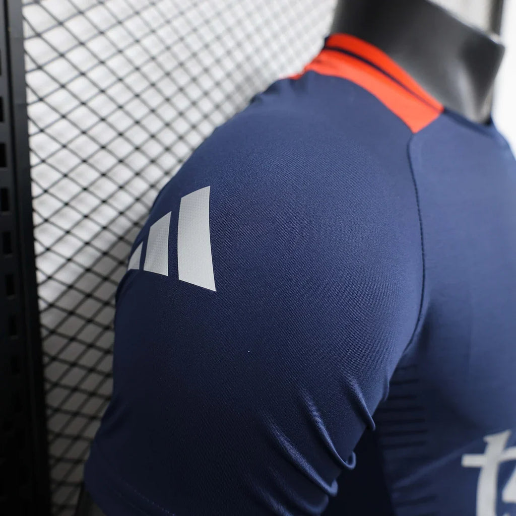 Manchester United 2024/2025 Pre-Match Jersey