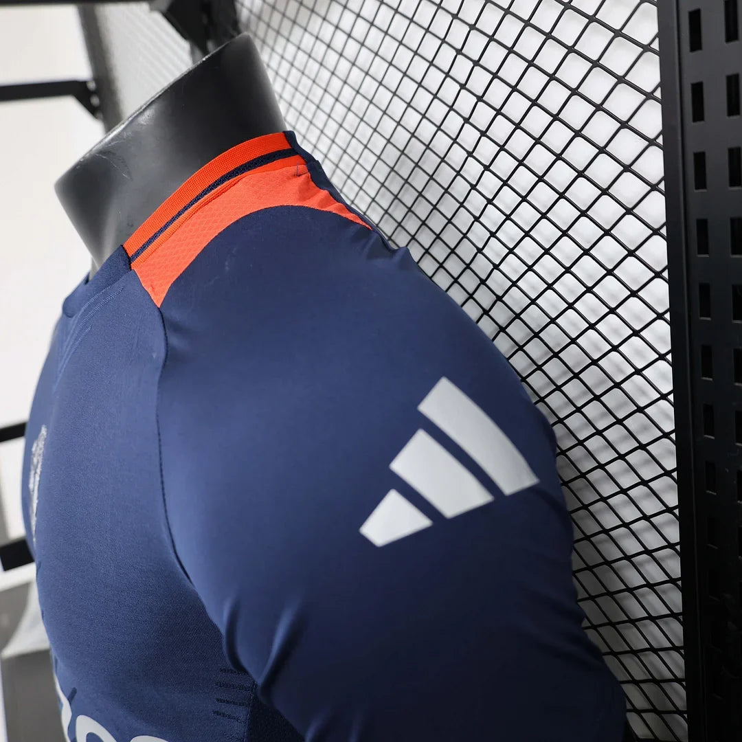 Manchester United 2024/2025 Pre-Match Jersey