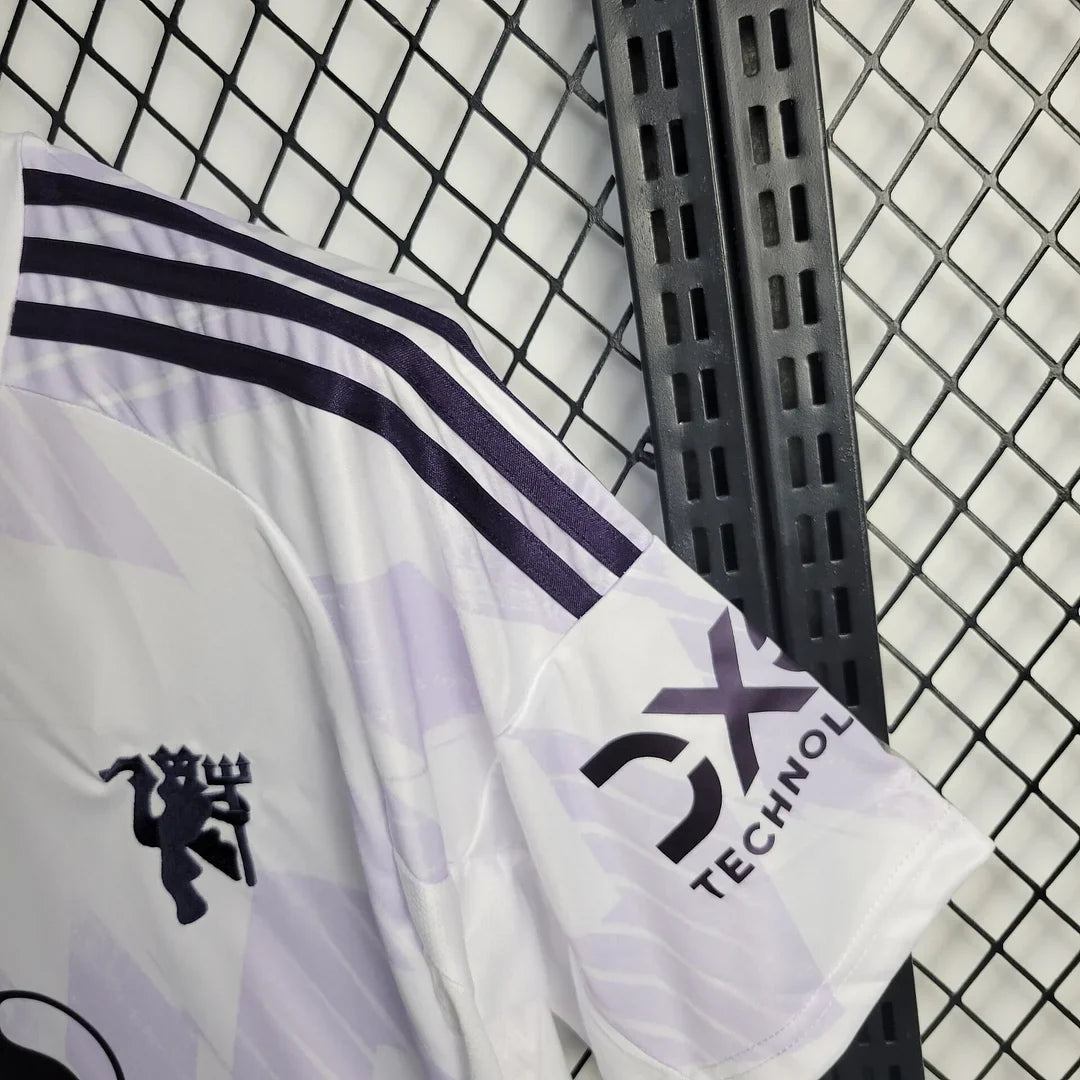 Manchester United 2025/2026 Away Jersey