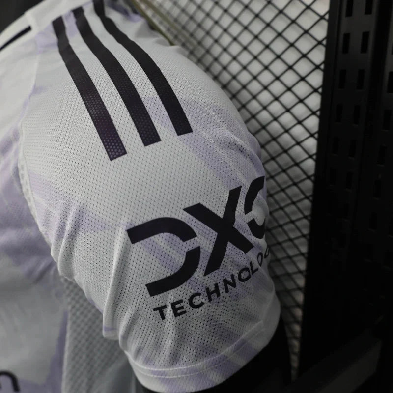 Manchester United 2025/2026 Away Jersey