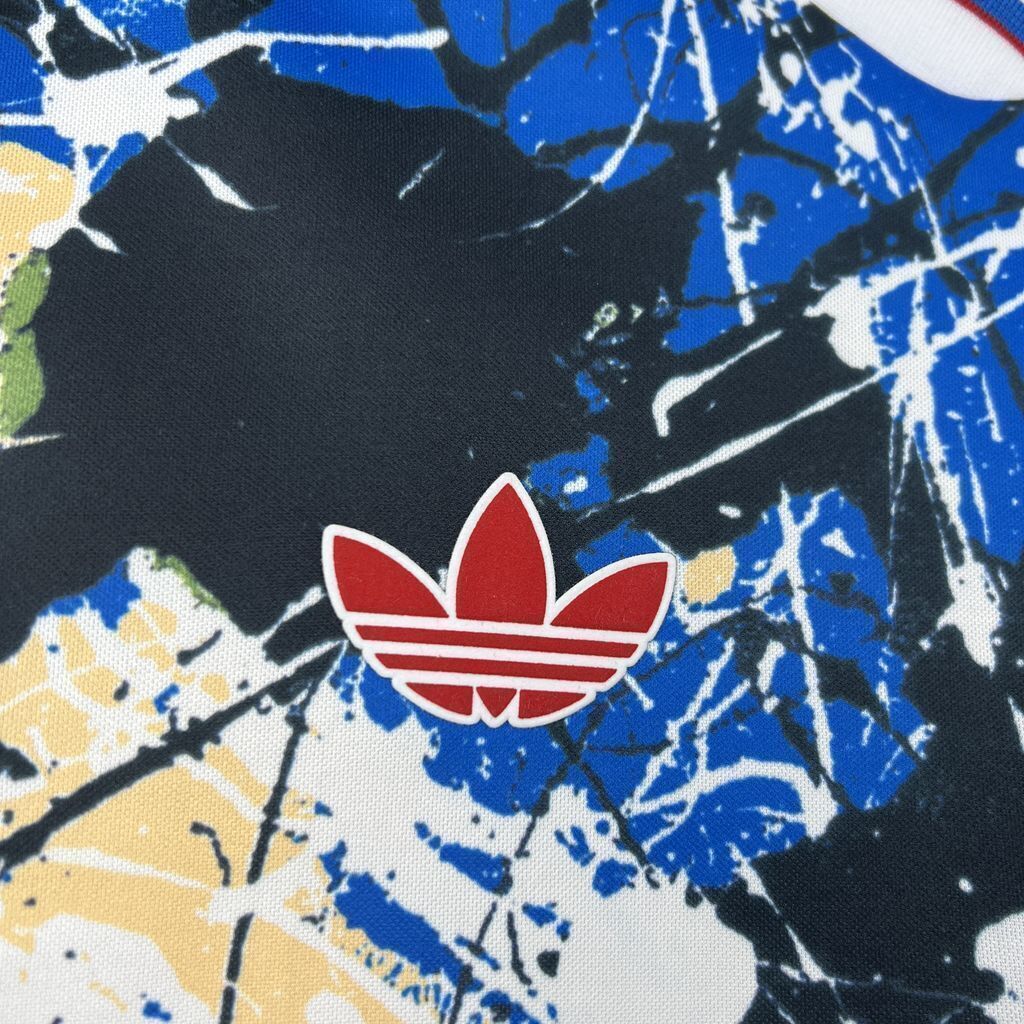 Manchester United 2025/2026 Stone Roses Long Sleeve Jersey