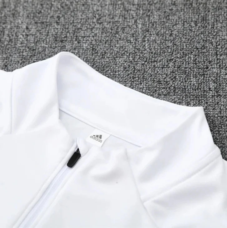 Manchester United 2025/2026 White Tracksuit