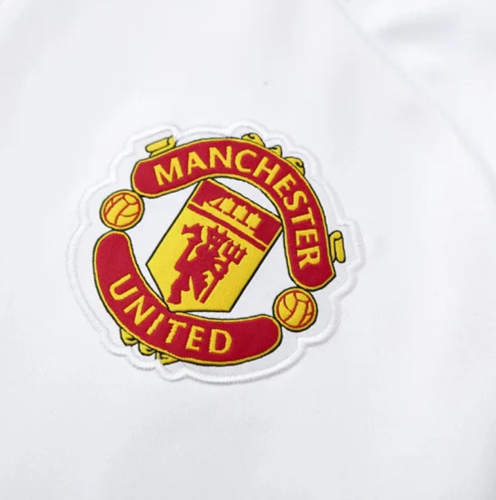 Manchester United 2025/2026 White Tracksuit