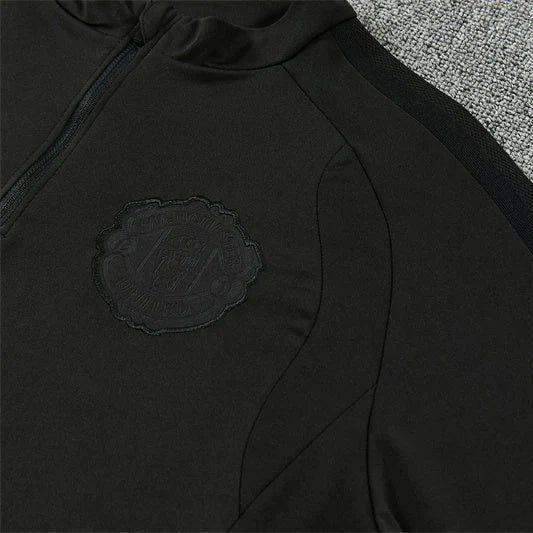 Manchester United 2026/2027 Black Tracksuit