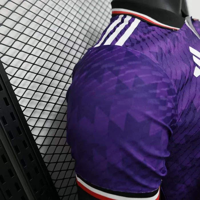 Manchester United Midnight Essence Limited Jersey