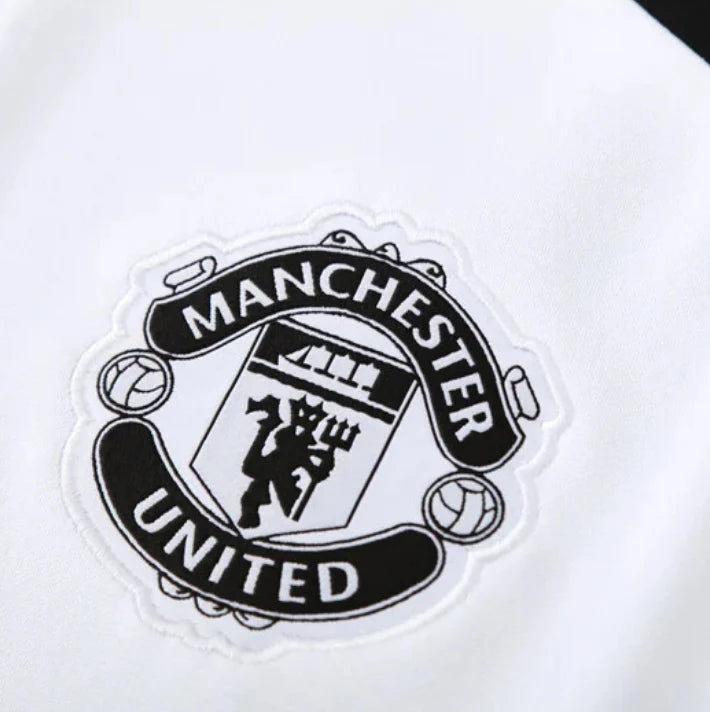 Manchester United Noir Eclipse Tracksuit