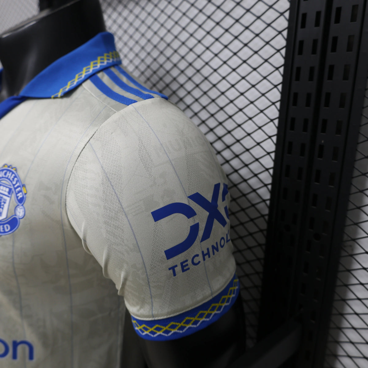 Manchester United Royal Ivory Jersey