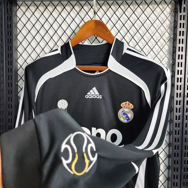 Real Madrid 2006/2007 Away Long Sleeve Retro Jersey