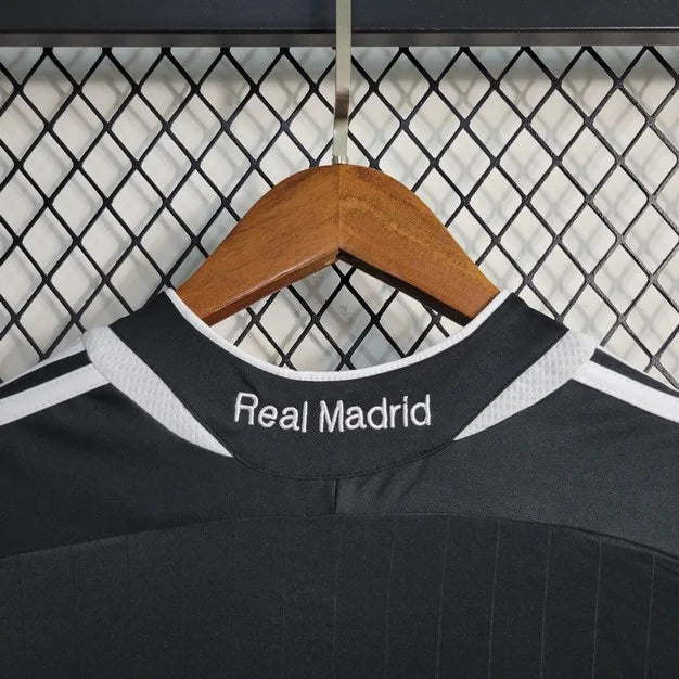Real Madrid 2006/2007 Away Long Sleeve Retro Jersey