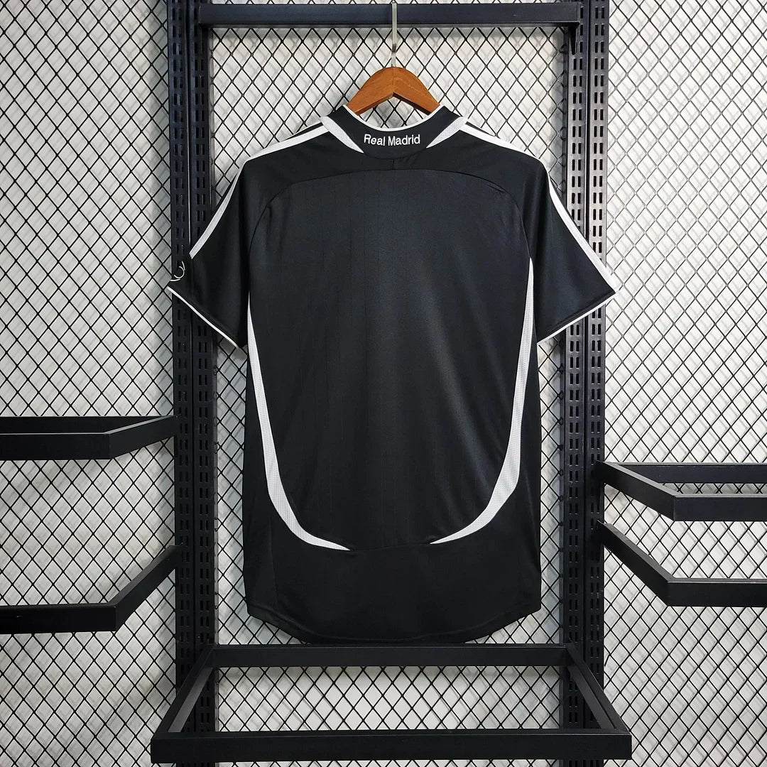 Real Madrid 2006/2007 Away Retro Jersey