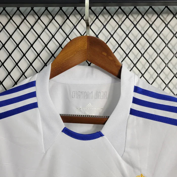 Real Madrid 2010/2011 Home Retro Jersey