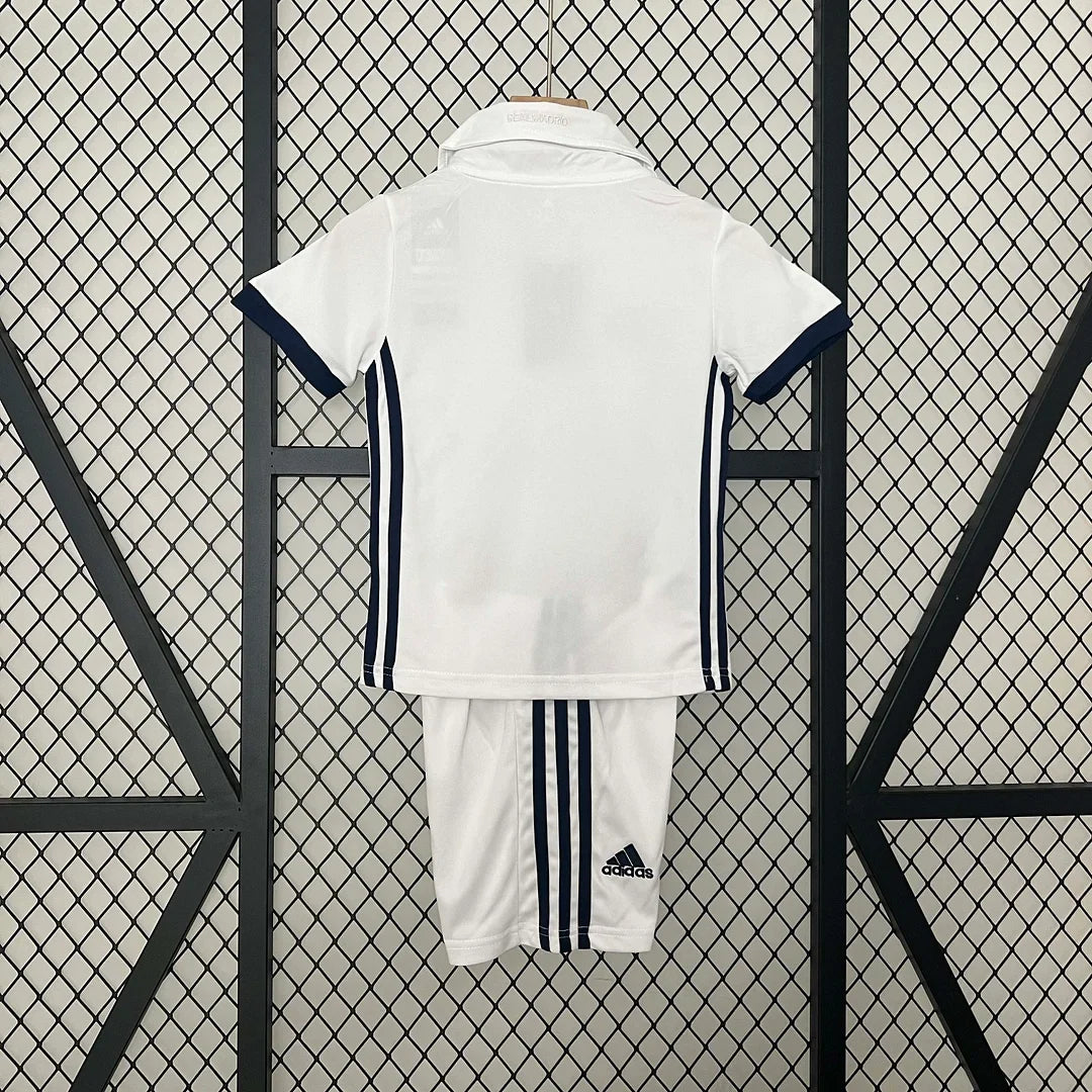 Real Madrid 2016/2017 Home Retro Kit Kids Size