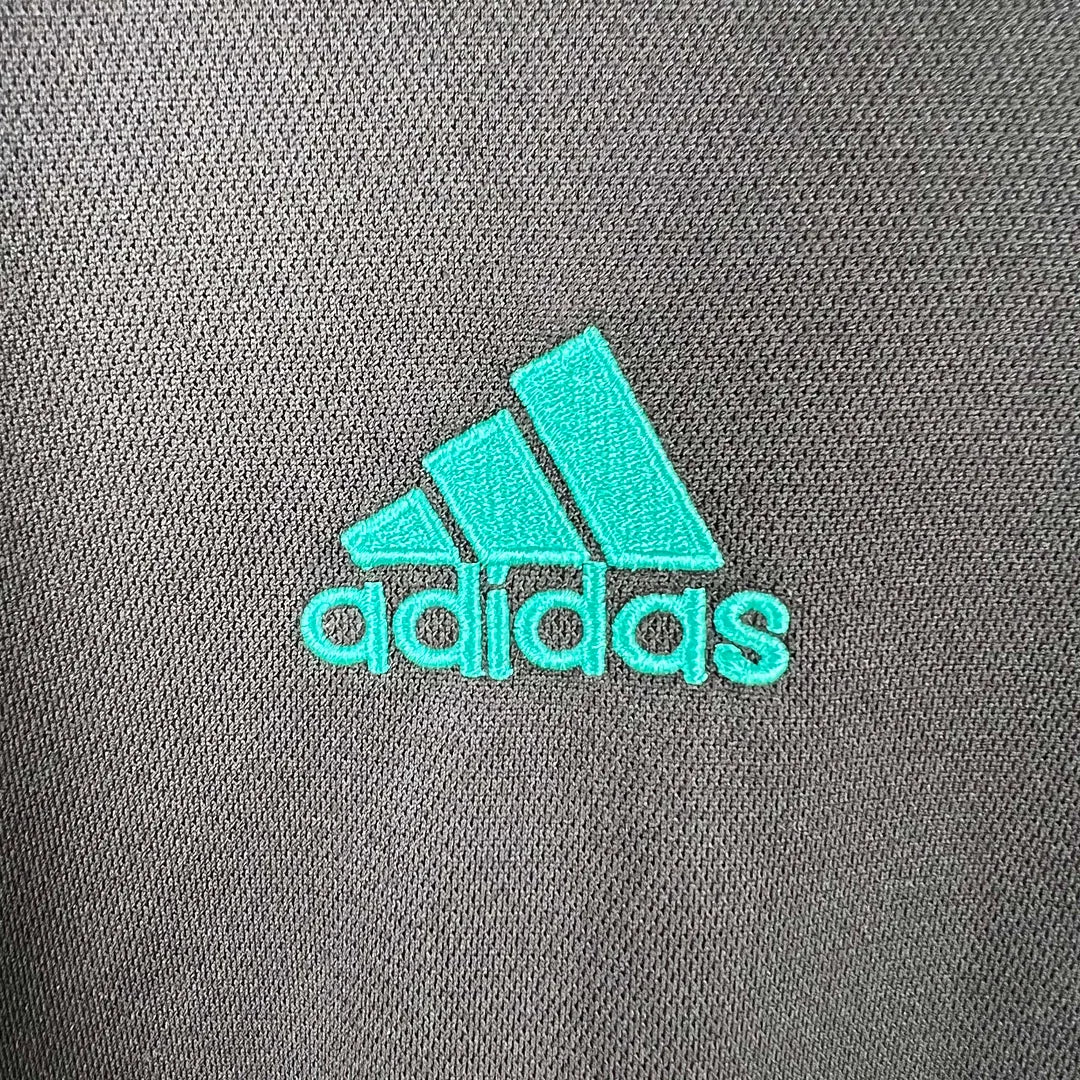 Real Madrid 2017/2018 Away Long Sleeve Retro Jersey