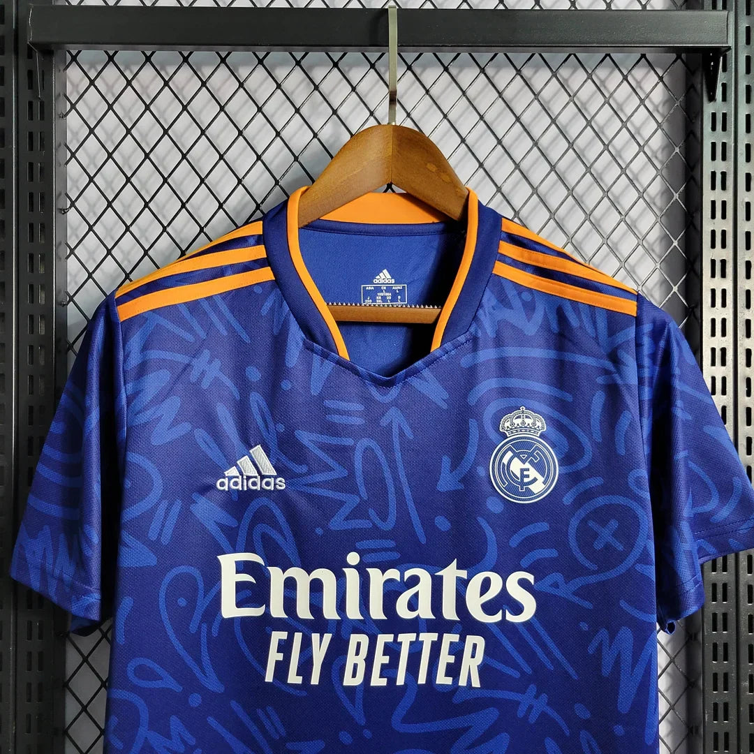 Real Madrid 2021/2022 Away Jersey