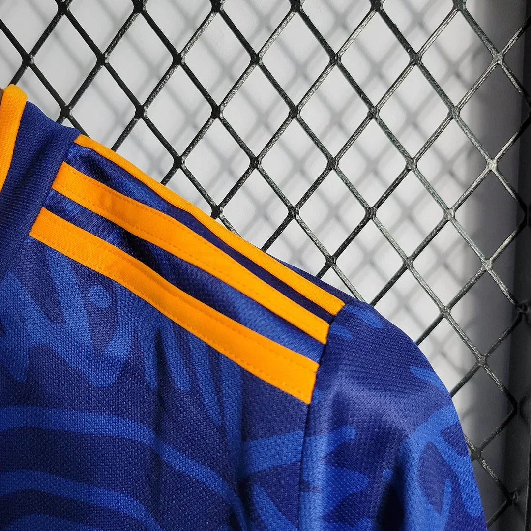 Real Madrid 2021/2022 Away Jersey