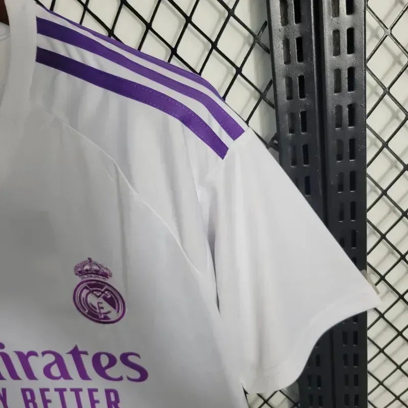Real Madrid 2023/2024 Goalkeeper Kit