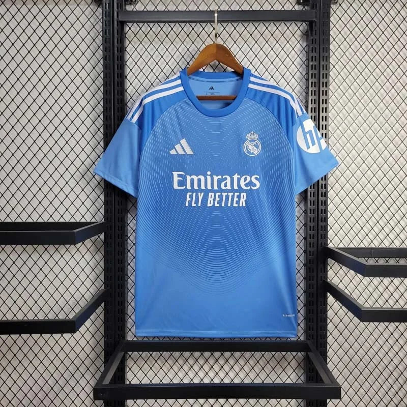 Real Madrid 2025/2026 Goalkeeper Kit