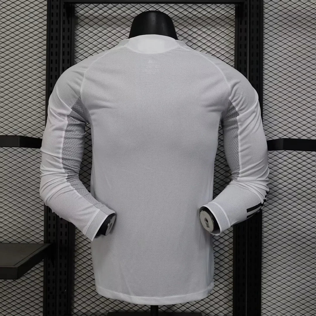 Real Madrid 2025/2026 Home Long Sleeve Jersey