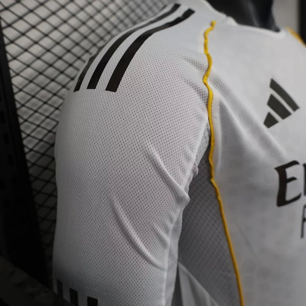 Real Madrid 2025/2026 Home Long Sleeve Jersey