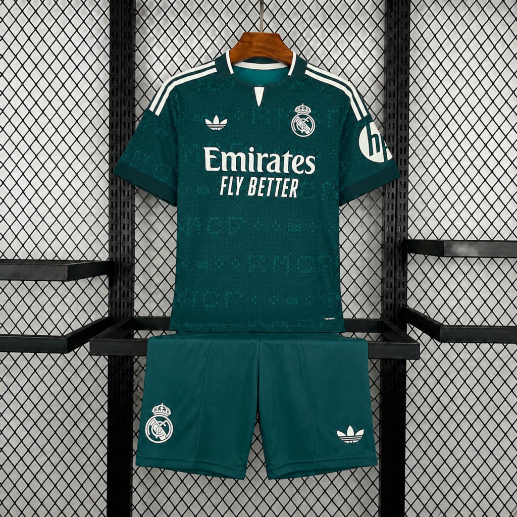 Real Madrid 2026/2027 Away Kids Jersey Kit