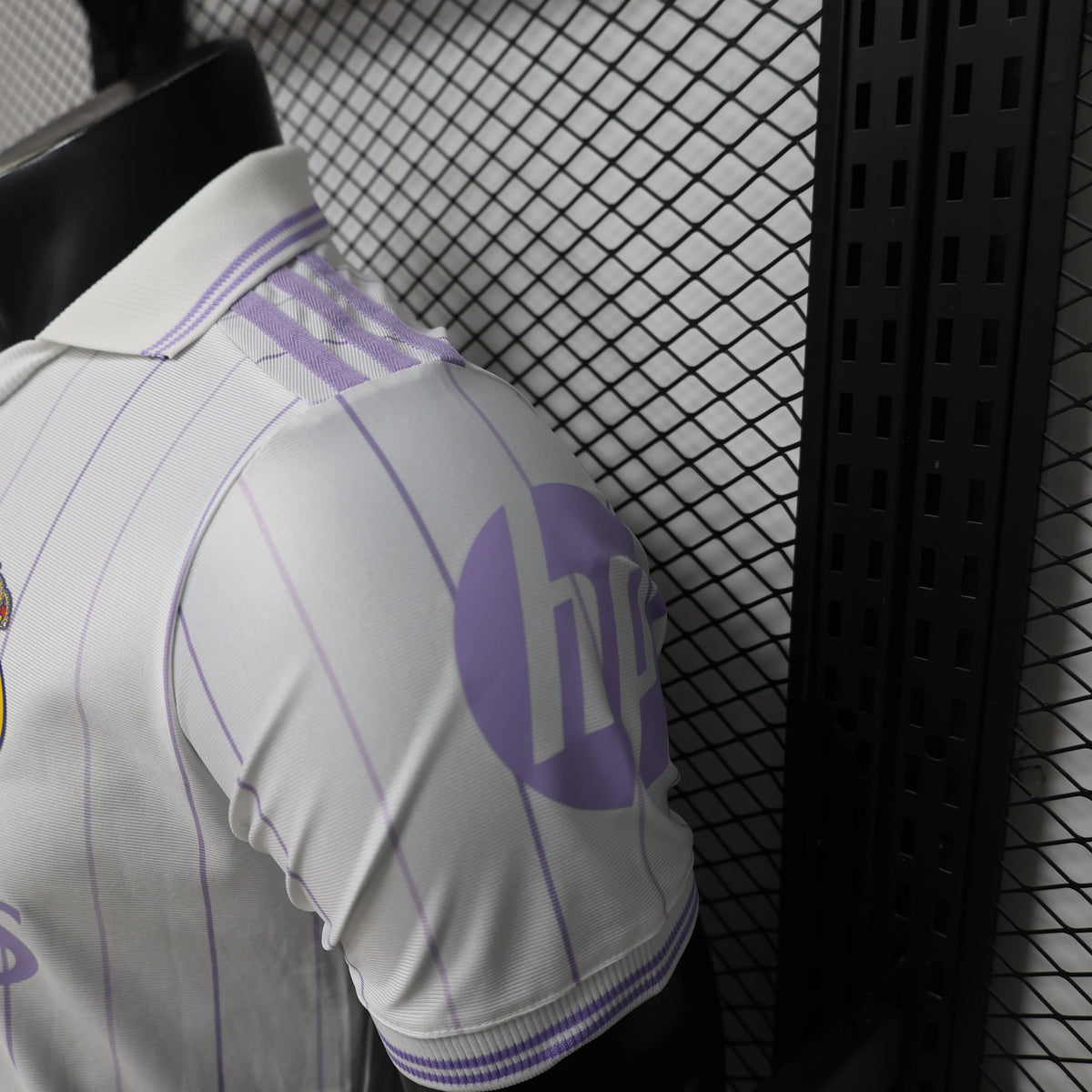 Real Madrid 2026/2027 Retro Limited Jersey