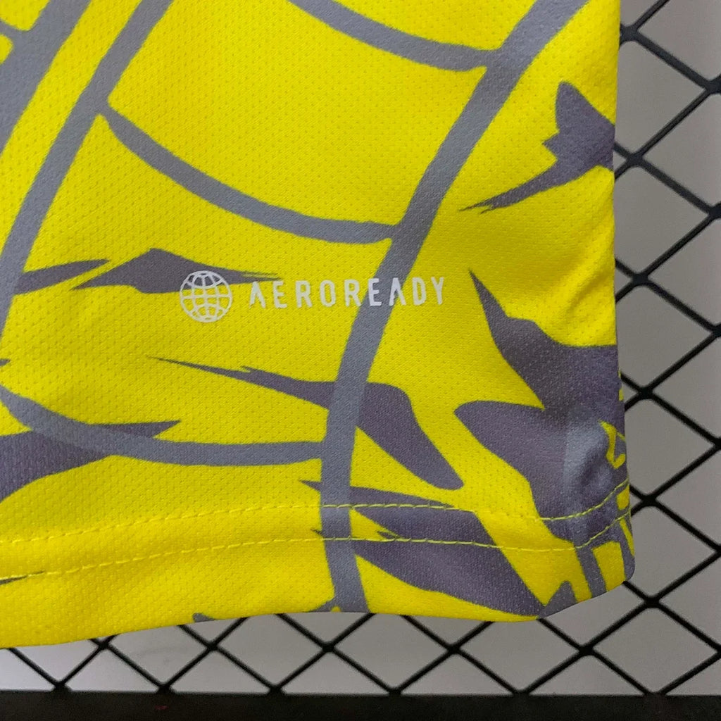Real Madrid Dragón Amarillo Limited Jersey