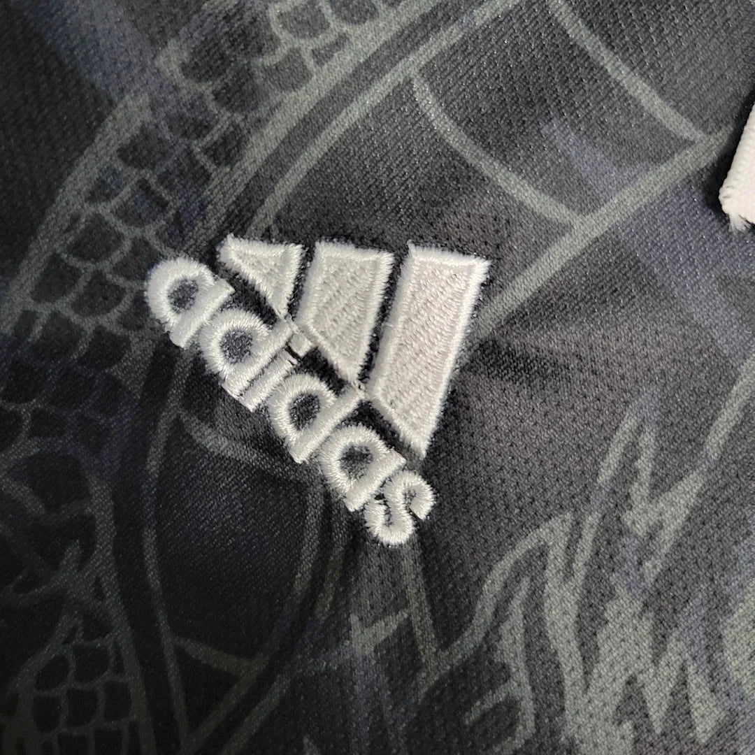 Real Madrid Dragón Negro Limited Jersey Kids Size