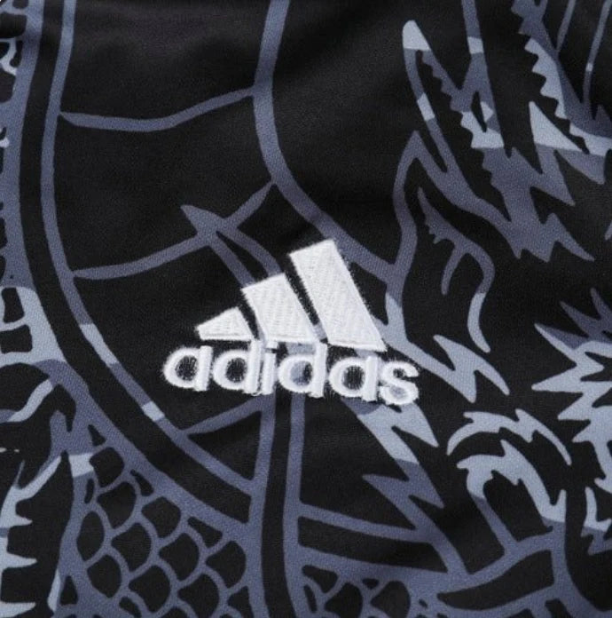 Real Madrid Dragón Negro Tracksuit
