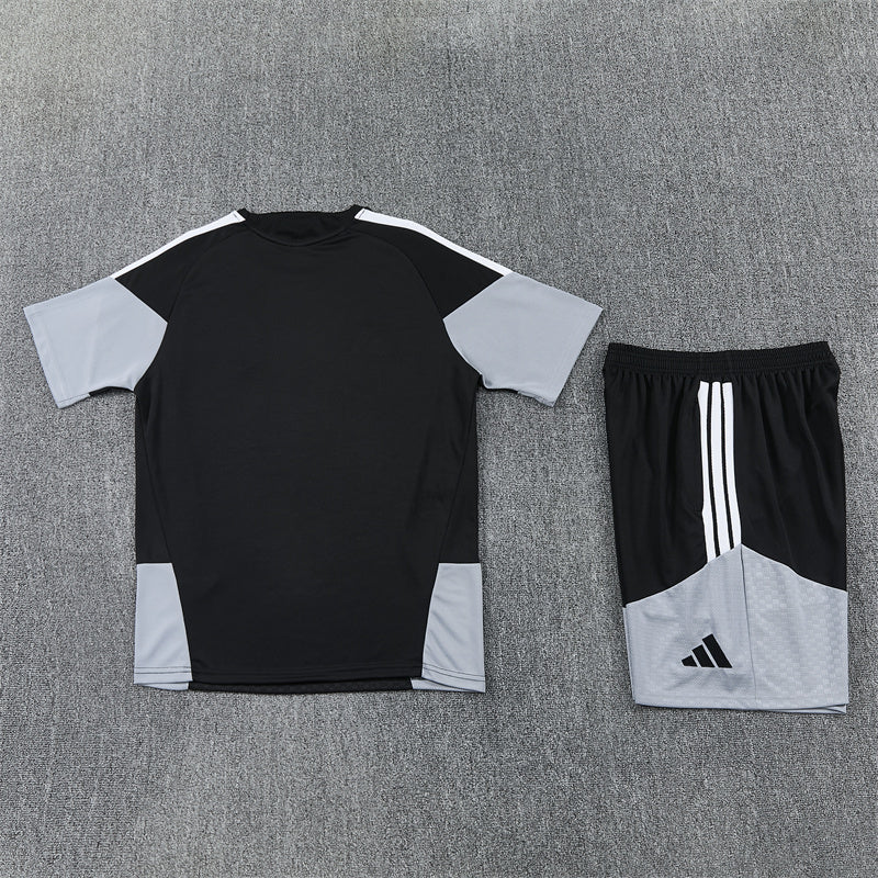 Spain 2026/2027 Black Training Set
