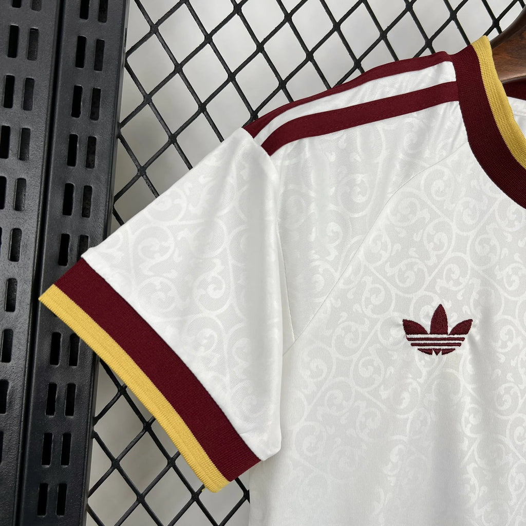 Spain 2026 Away Kids Kit