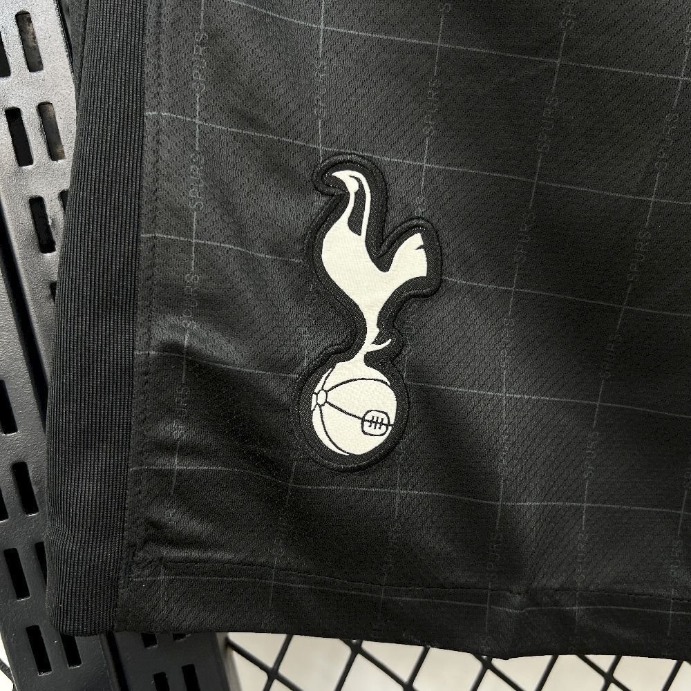 Tottenham 2025/2026 Away Shorts